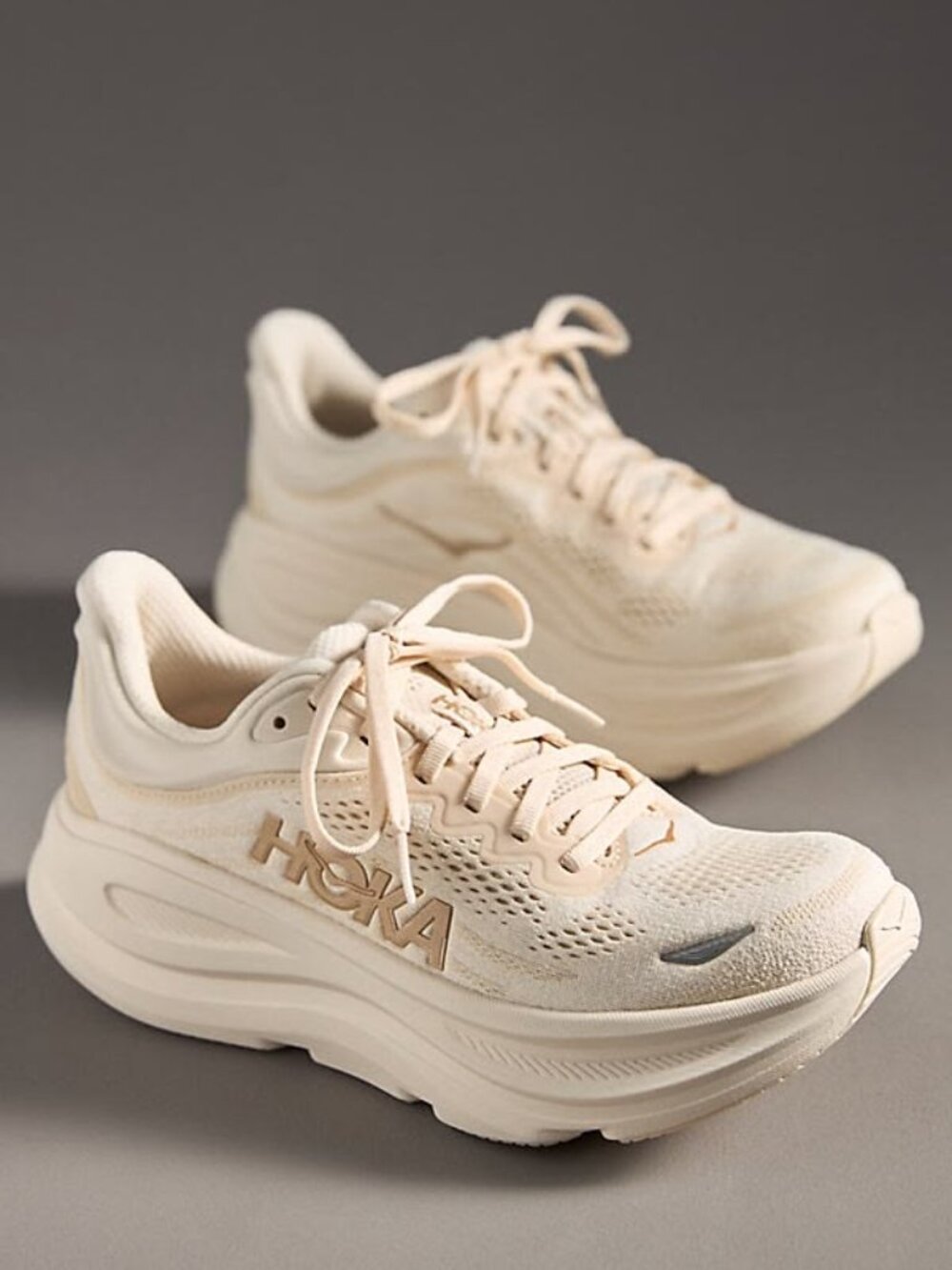 Hoka Bondi 9 Vanilla/Birch Size 7.5 Medium